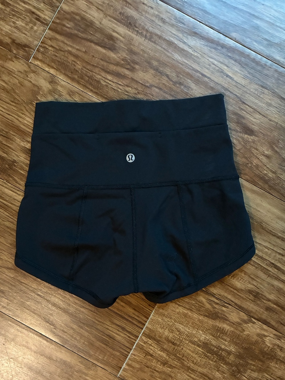 Lululemon Wunder Short